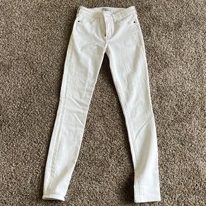 Brand new white Abercrombie & Fitch Jeans